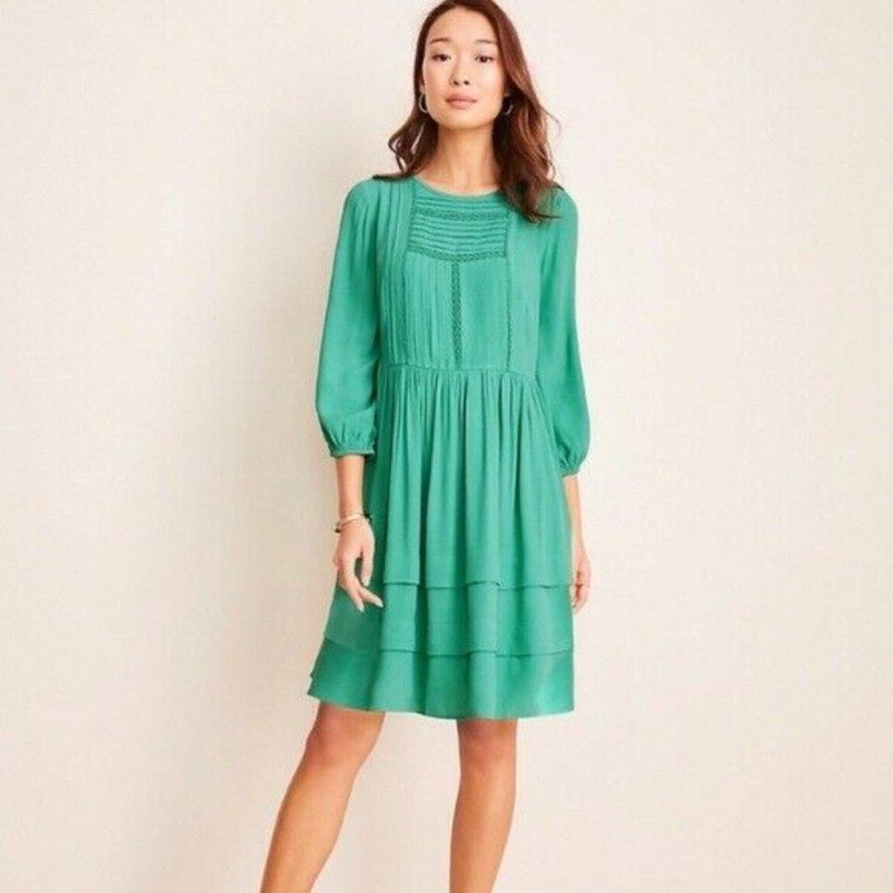 Ann Taylor Dress 10 Green Ruffle Babydoll